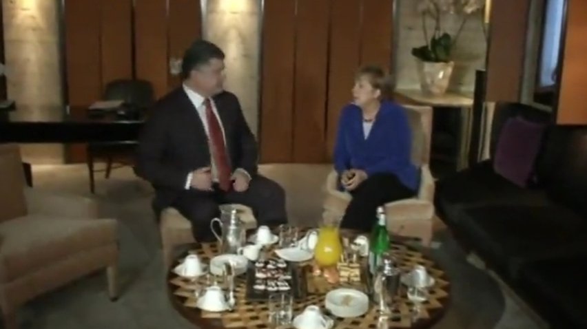 Меркель та Порошенко посилять санкції проти Москви
