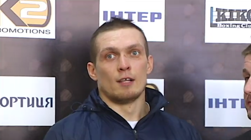 Олександр Усик потанцював перед боєм з Князевим (відео)