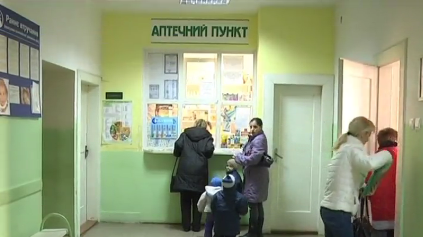 З отруєнням у лікарні Конотопа залишаються 18 малюків