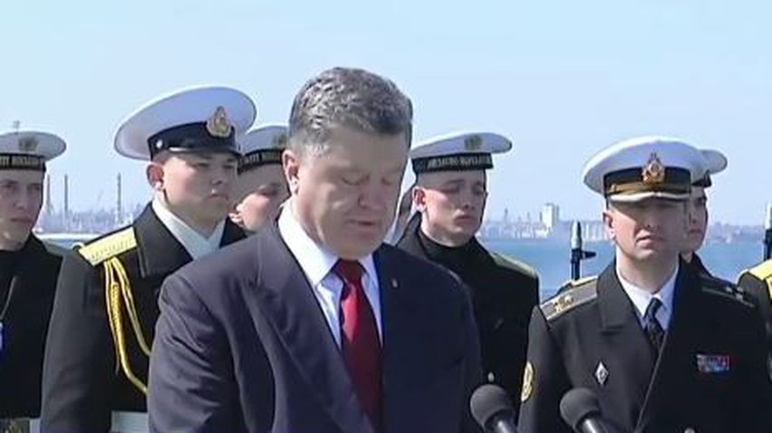 Президент пообіцяв Одесі боездатну армію на морі (відео)