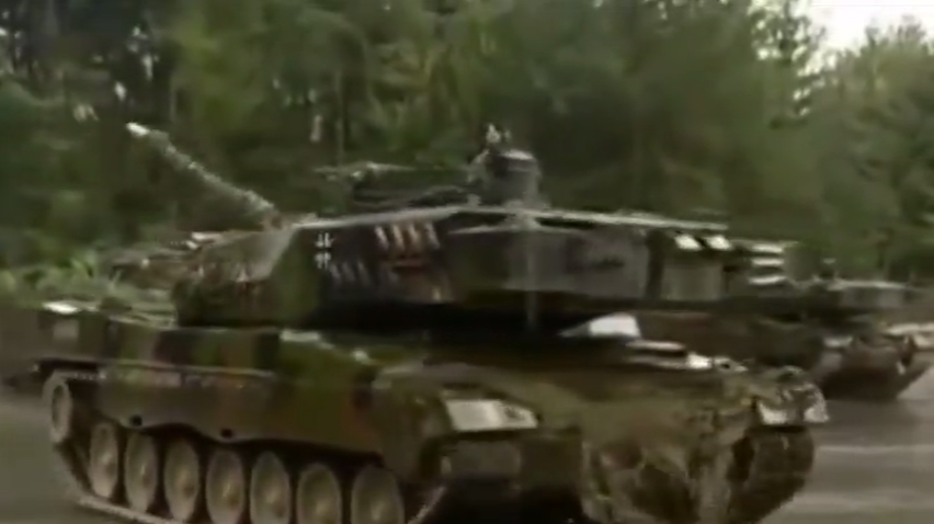 Через агресію Росії Німеччина повертає танки "Леопард-2" 