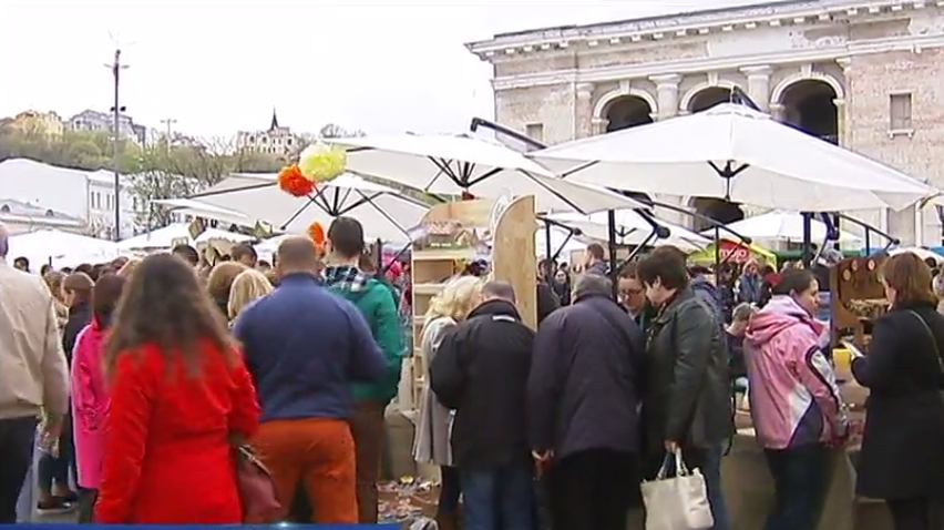 В Киеве прошли фестивали уличной еды и отечественных товаров