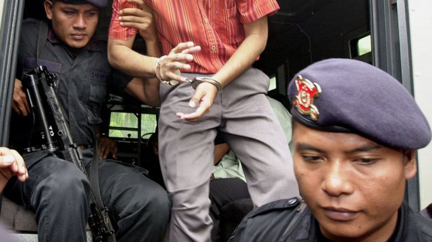 Смертний вирок винесли 8 іноземцям у Індонезії