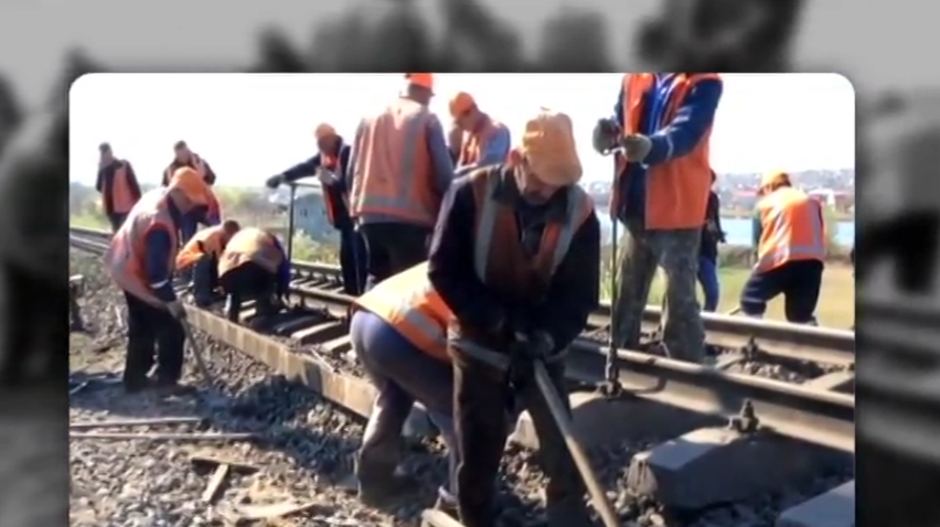 Від вибуху на залізниці Одещини утворилася 1,5-метрова вирва
