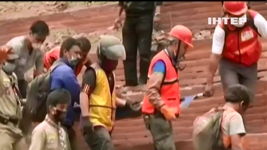 У Непалі від землетрусу могли загинути 10 тис людей (відео)