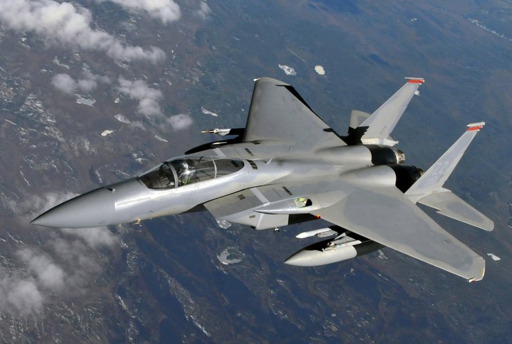 У Нідерландах приземлилися винищувачі США F-15