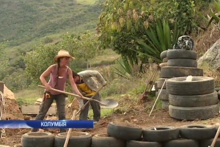 В Колумбії зводять будинки з шин (відео)