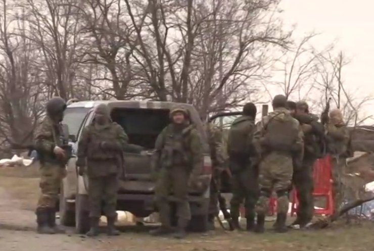 У Донецьку терористи вишукують містян із проукраїнською позицією