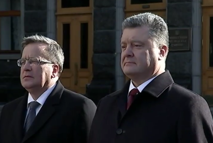 Порошенко обсудил с президентом Польши миротворческую миссию
