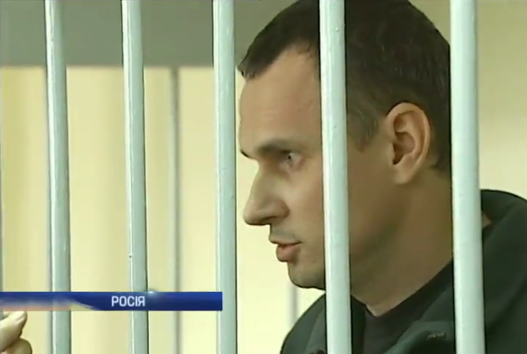 Олегу Сенцову подовжили арешт до 11 травня 