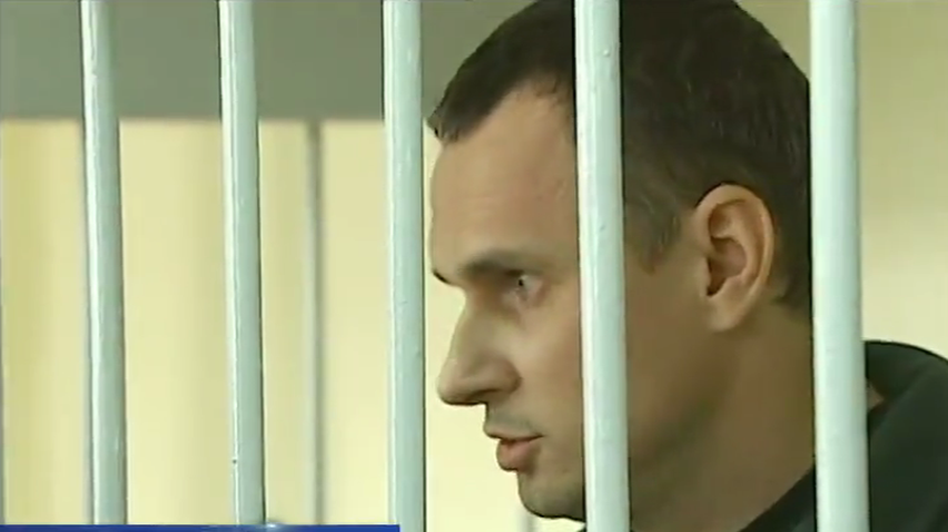 Олегу Сенцову подовжили арешт до 11 травня 