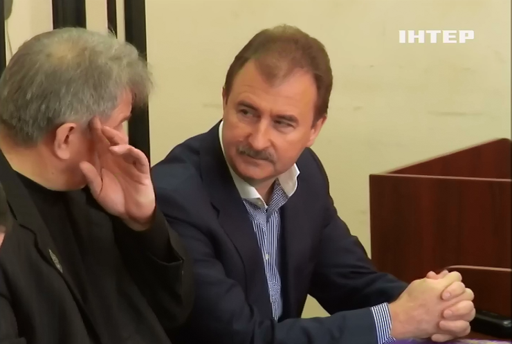 Экс-мэр Киева Попов не признает вины в разгоне Майдана