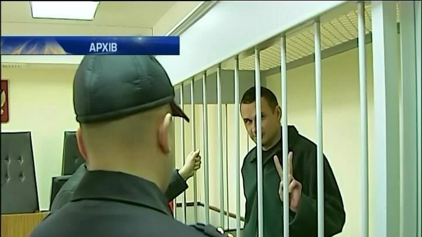 Олега Сенцова залишили на місяць під вартою