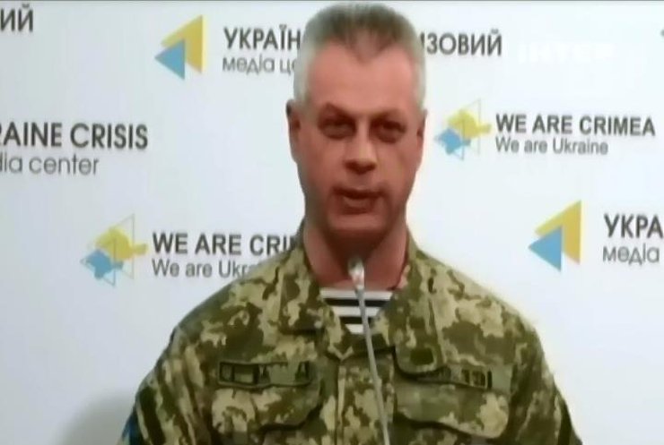 На Донбасі ворог використовує символіку ОБСЄ