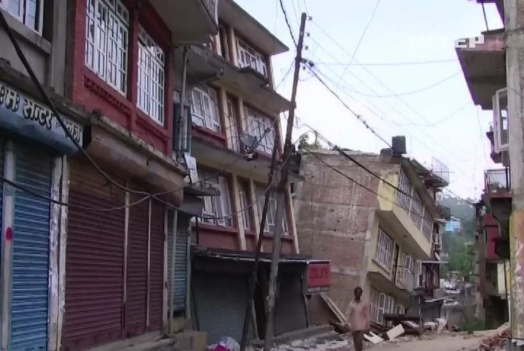 Червоний хрест закликає зібрати $93 млн Непалу
