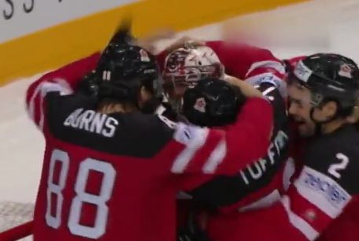 Хоккеистов России накажут за неуважение к победе Канады
