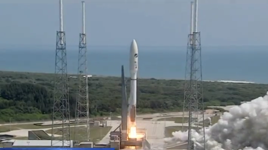 Військові США запустили у космос секретний шаттл