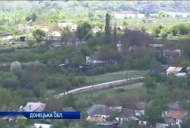 Противник мінує передмістя Донецька