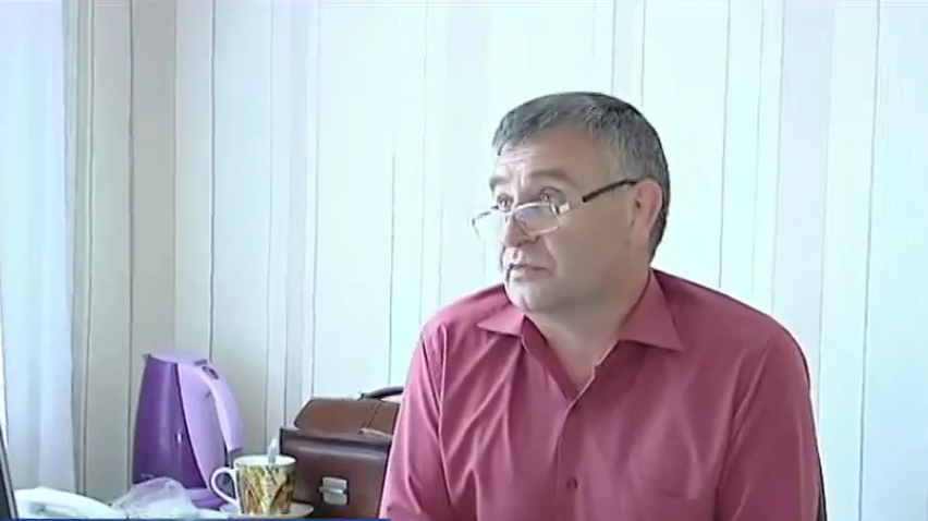 Преподаватели в Николаеве забирают паспорта у подростков-сирот 