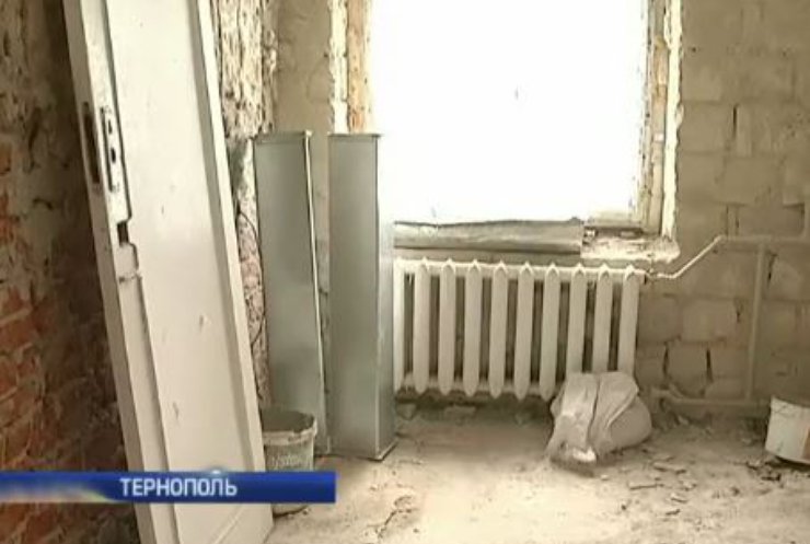 В Тернополе отмывают деньги на ремонте перинатального центра