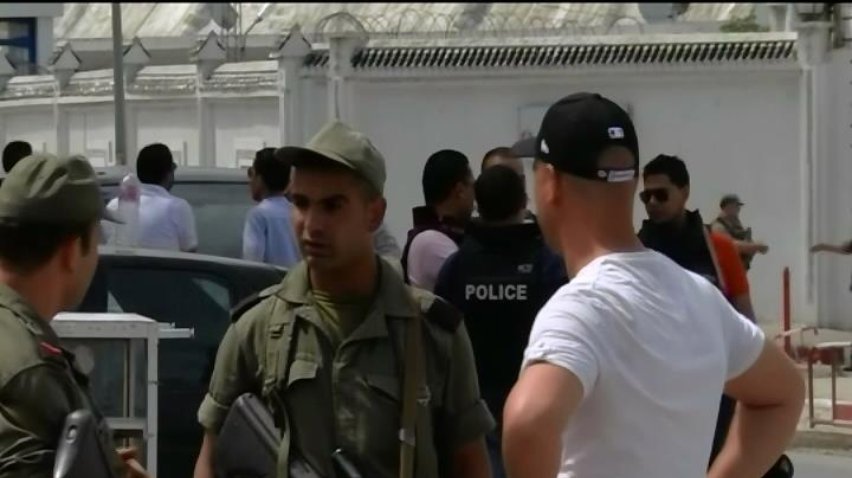 У Тунісі солдат розстріляв товаришів по службі