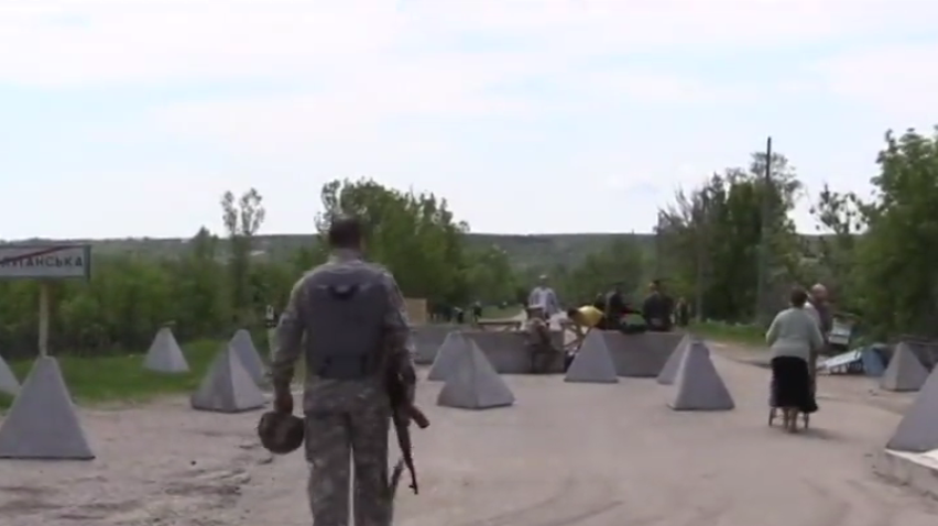 Пропускной режим в Луганской области ужесточат из-за обстрелов (видео)