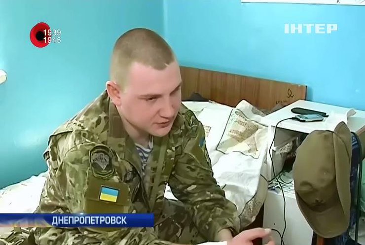 Хирурги Днепропетровска спасают кисти раненным бойцам