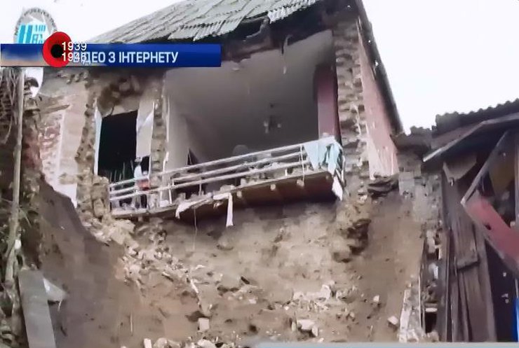 Обвал будинку у Мелітополі залишив без житла переселенців