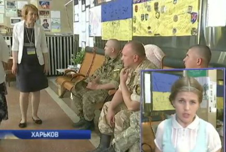 На вокзале Харькова бойца АТО атаковали газом (видео)