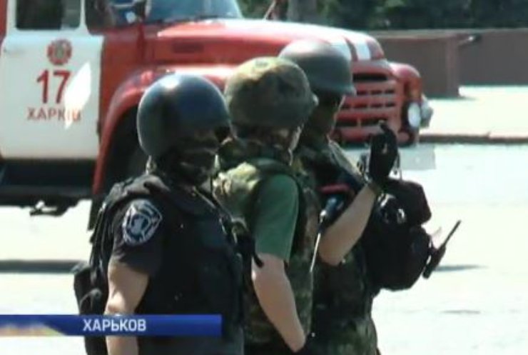 В Харькове граната парализовала центр города
