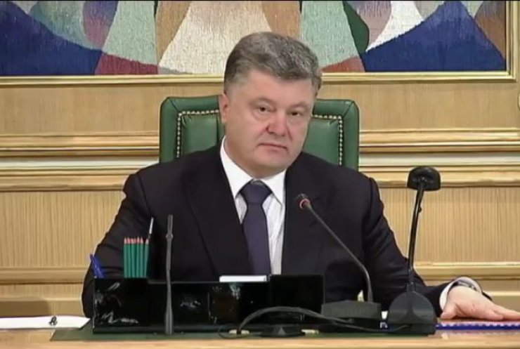 Порошенко пообещал Донбассу больше полномочий