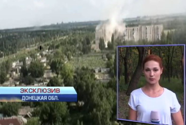 Под Донецком села поливают снарядами из танков (видео)