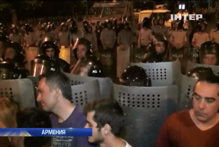 Майдан в Армении: власти отказались понижать тарифы (видео)