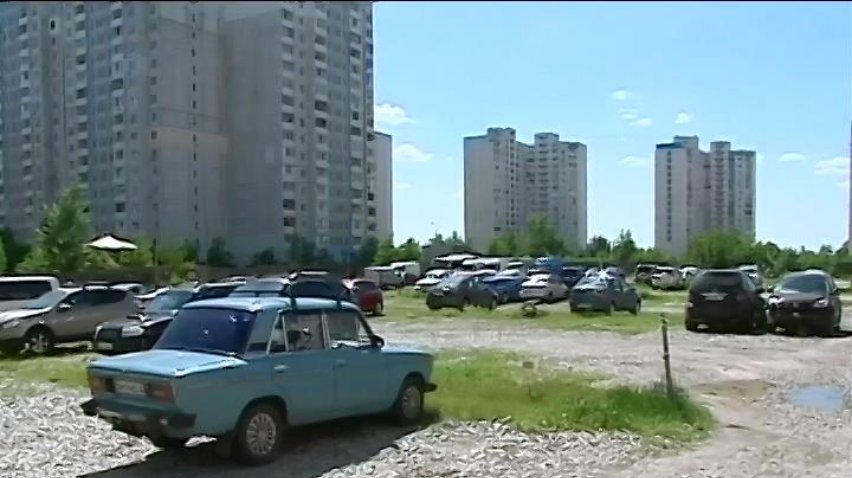 Конфісковані автомобілі можуть доправити до армії