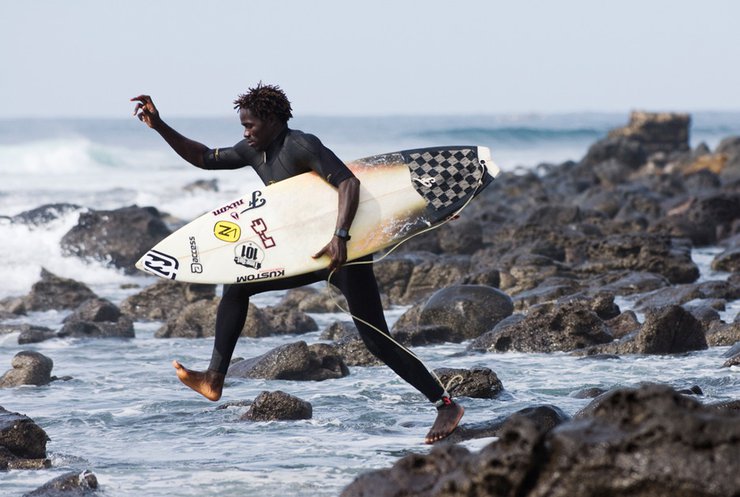 Підприємець із Сенегалу створив рай для серфінгістів (відео)