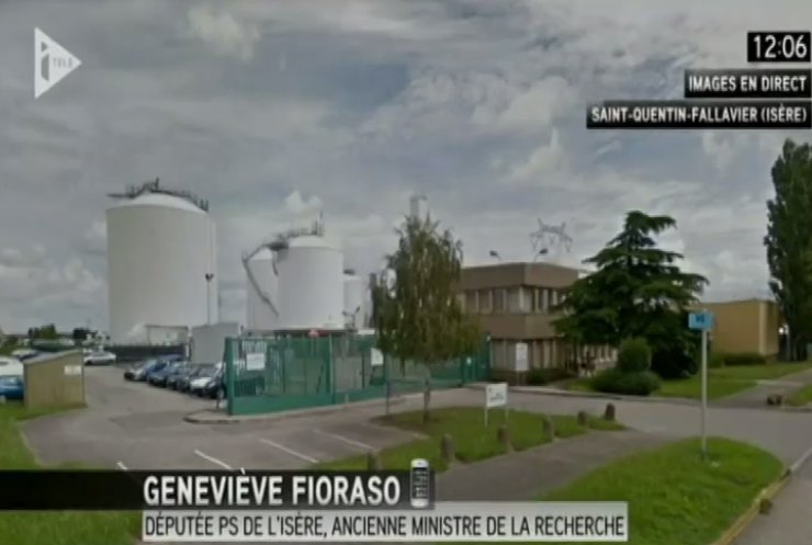 Завод у Франції підірвали, врізавшись в балони з газом (відео)