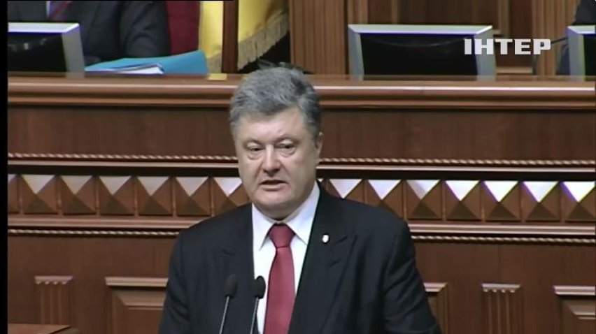 Порошенко заявив про 9 тис. військових Росії на Донбасі