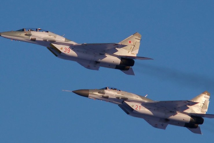 Росія за день втратила два військові літаки