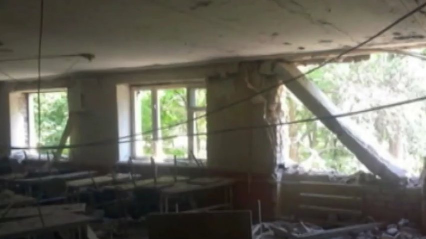 Під Волновахою "Гради" обстрілюють села
