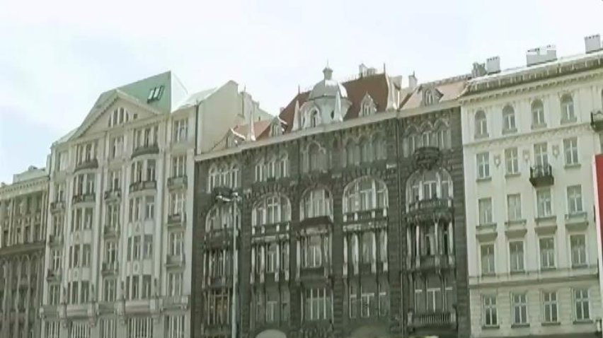 Мігранти перетворюють Варшаву на українське місто