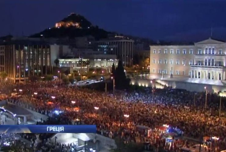 Греки вийшли на мітинги через загрозу дефолу