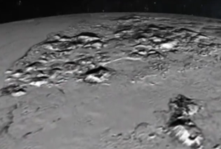 На Плутоне обнаружили ледяную равнину