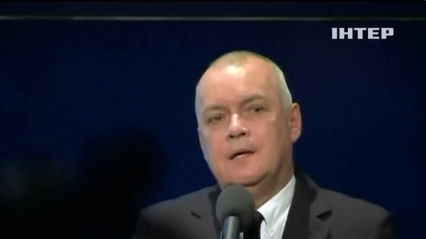Дмитрий Киселев продержался в Фейсбуке три часа