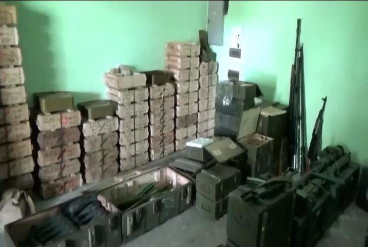 За рік з Донбасу ввезли 700 тис. одиниць зброї