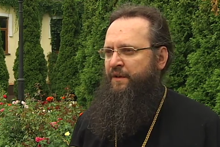 Священник Роман Ніколаєв помер від поранень у голову