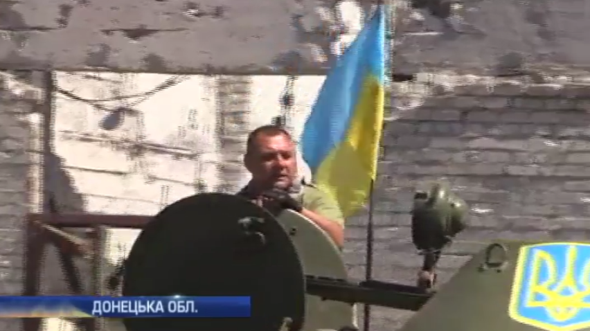 Військові на Донбасі збирають воду у гільзи (відео)