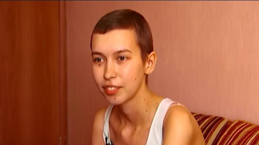 Христина потребує допомоги у боротьбі з лейкозом