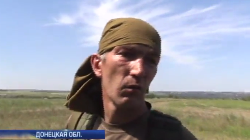 Под Горловкой обстреливают "скорые" с ранеными солдатами