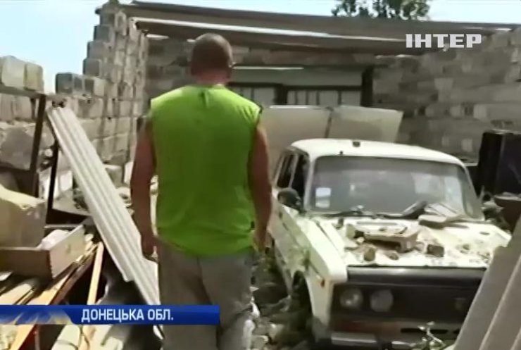 На Донеччині ворог веде обстріли по всьому фронту