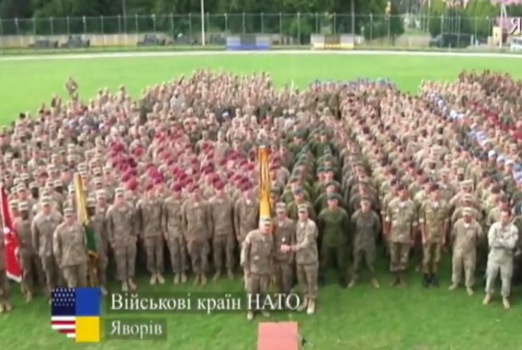 Военные США поздравили украинцев веселым видеороликом